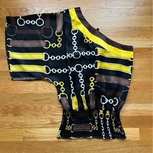 bebe chain print one shoulder top